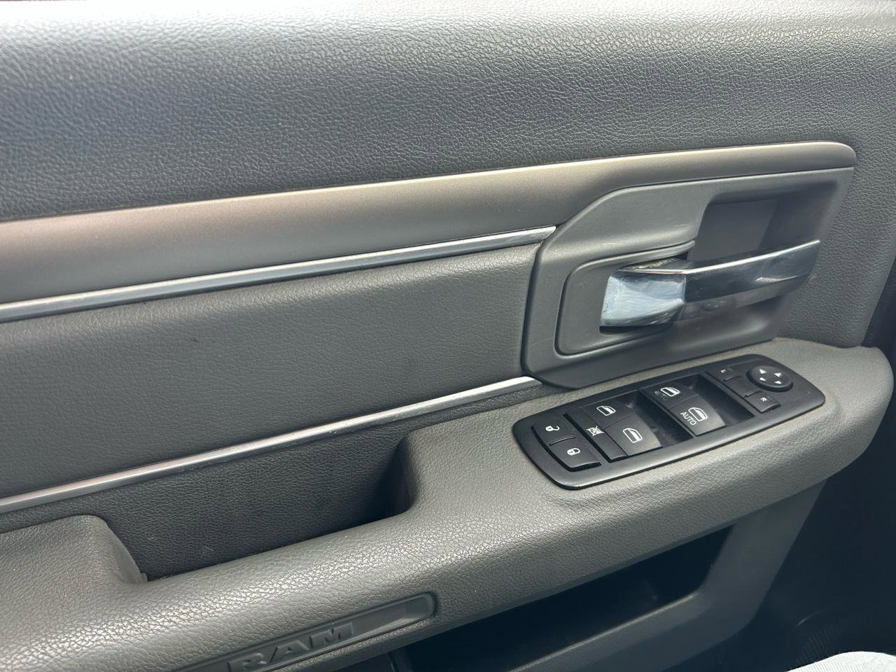 Used 2014 RAM 1500 Big Horn image 30