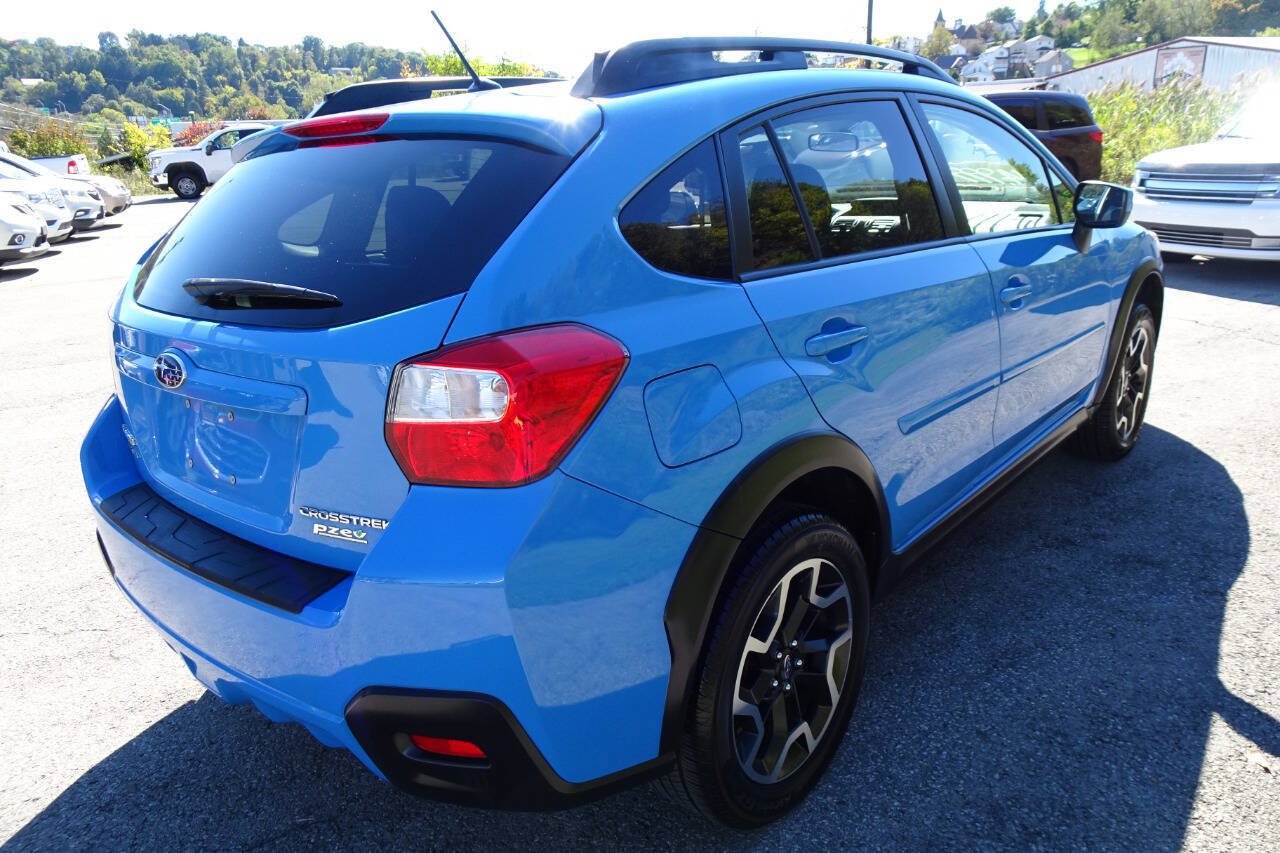 Used 2017 Subaru Crosstrek 2.0i Premium AWD/4WD image 6