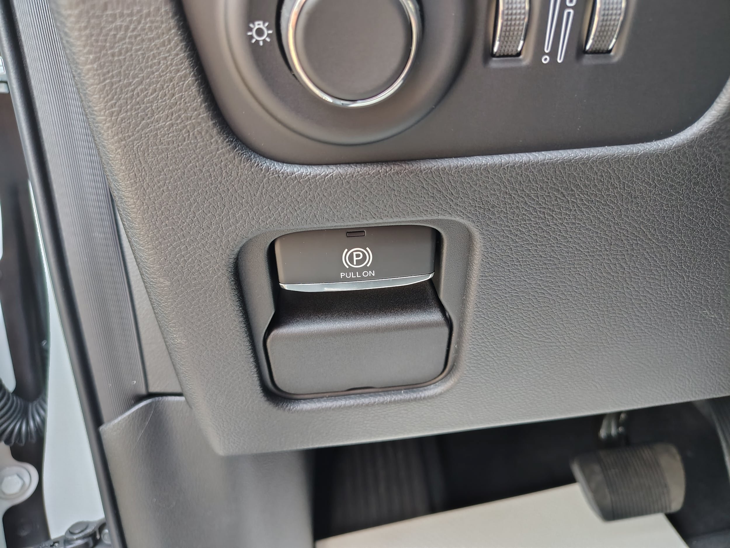 New 2026 Jeep Grand Wagoneer Limited AWD/4WD image 36