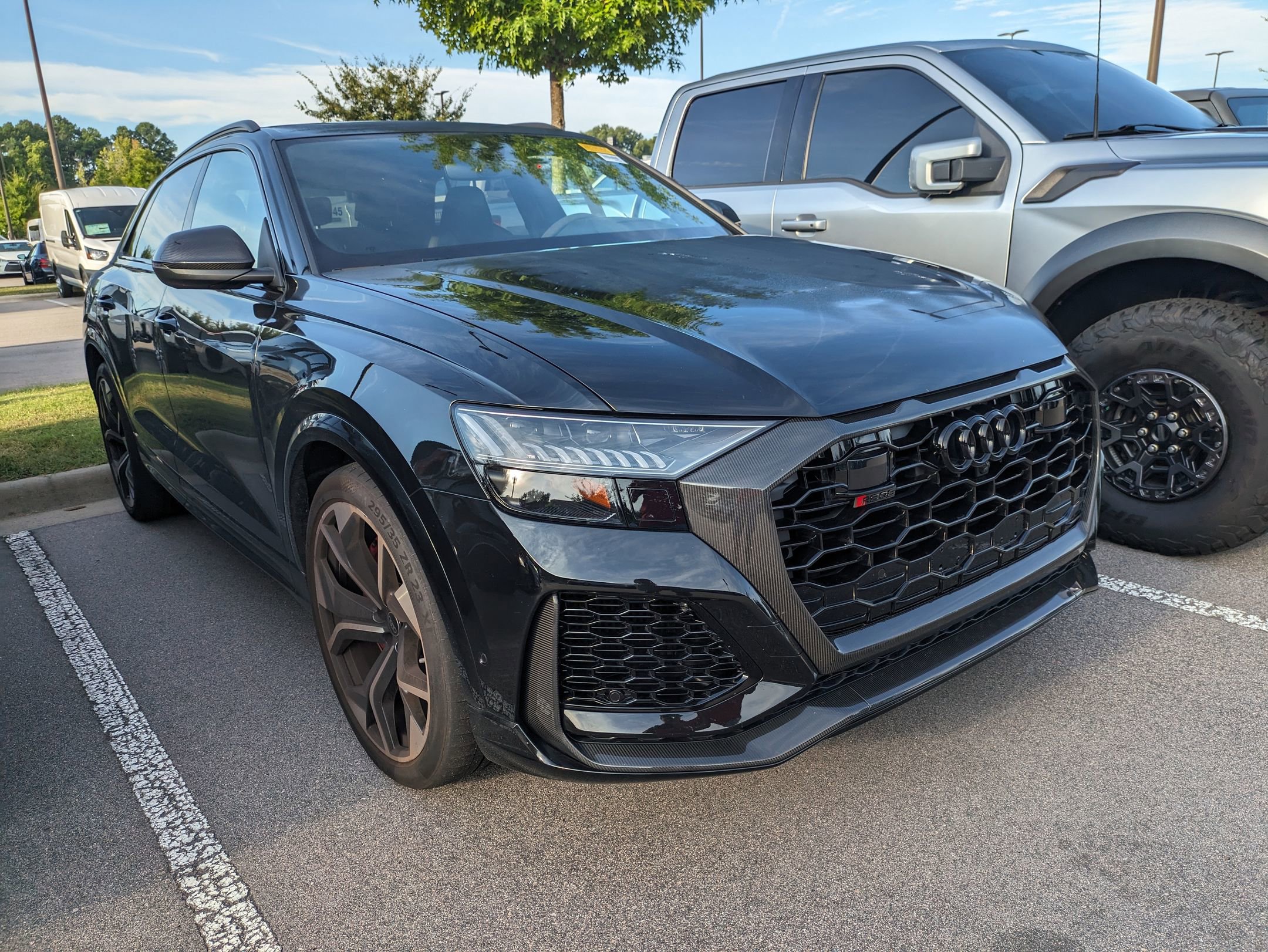 Used 2024 Audi RS Q8