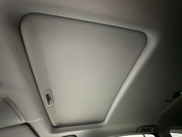 Used 2022 Honda CR-V Touring image 26