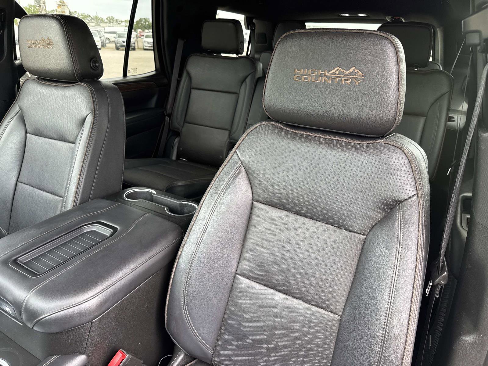 Used 2022 Chevrolet Tahoe High Country AWD/4WD image 26