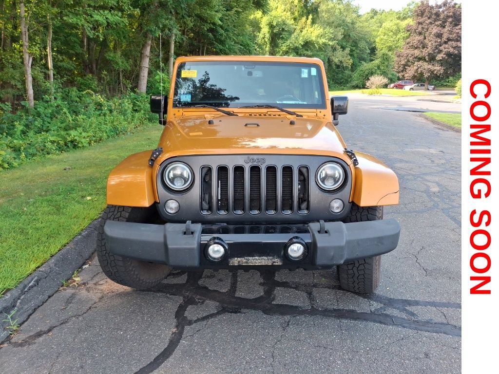 Used 2014 Jeep Wrangler Unlimited Sahara AWD/4WD image 2