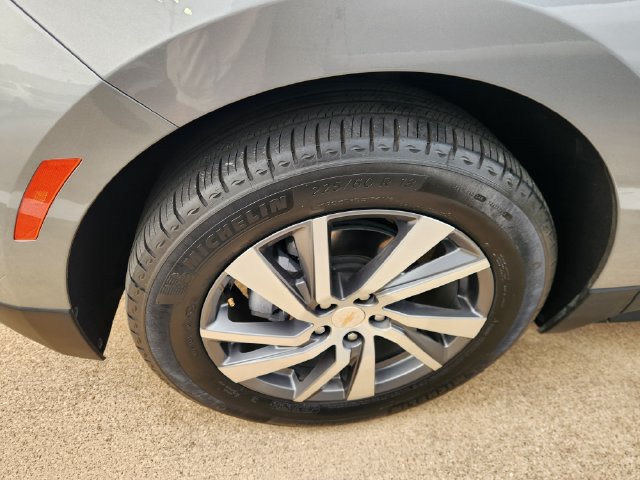 Used 2024 Chevrolet Equinox LT FWD image 8