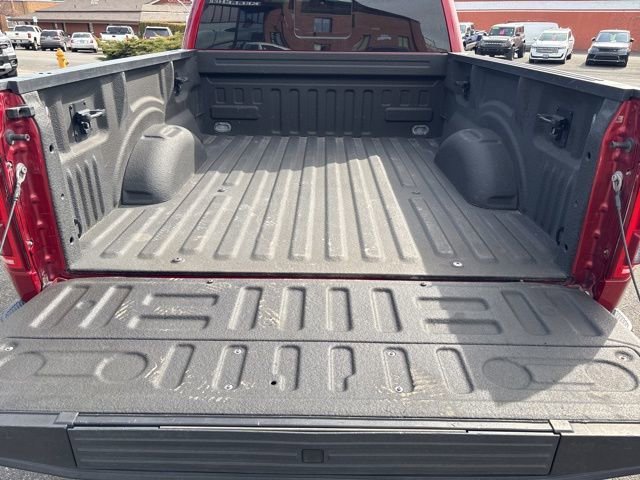 Used 2017 Ford F150 Lariat image 5