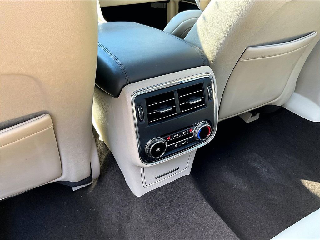 Used 2018 Lincoln Continental Reserve w/ Continental Climate Package AWD/4WD image 29