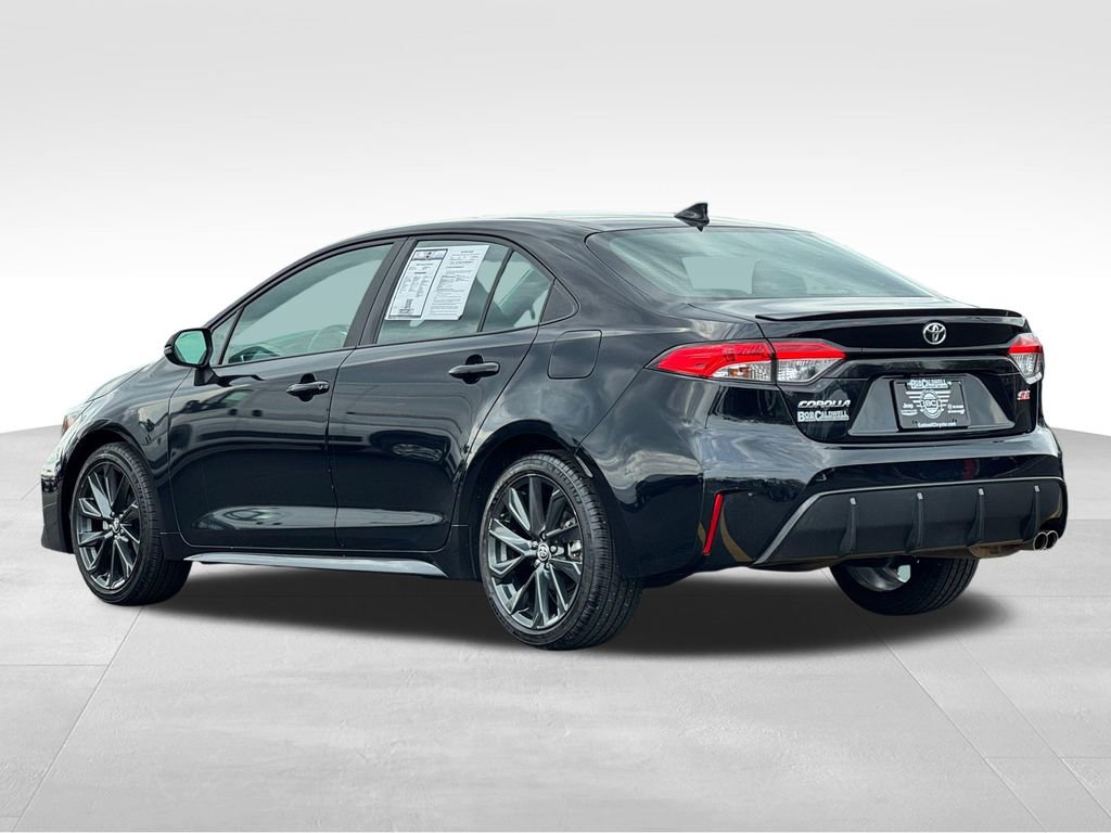 Used 2024 Toyota Corolla SE FWD image 5