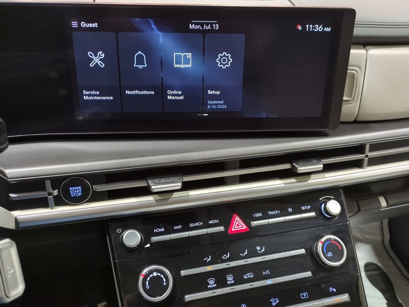 Certified 2024 Hyundai Santa Fe SE FWD image 23