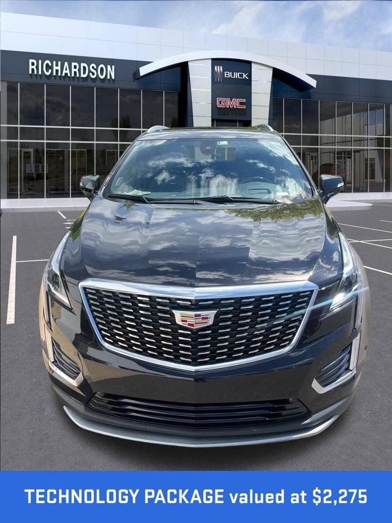 Certified 2023 Cadillac XT5 Premium Luxury w/ Technology Package AWD/4WD image 2