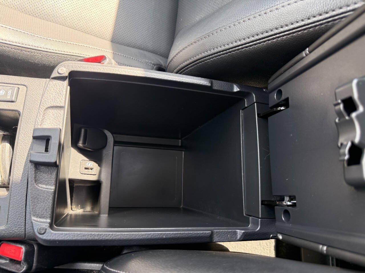 Used 2019 Nissan Rogue SL w/ Premium Package AWD/4WD image 43