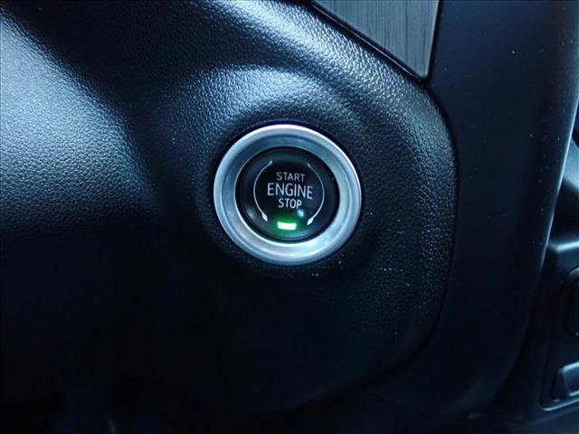 Used 2022 GMC Sierra 3500 Denali w/ Denali Ultimate Package image 22