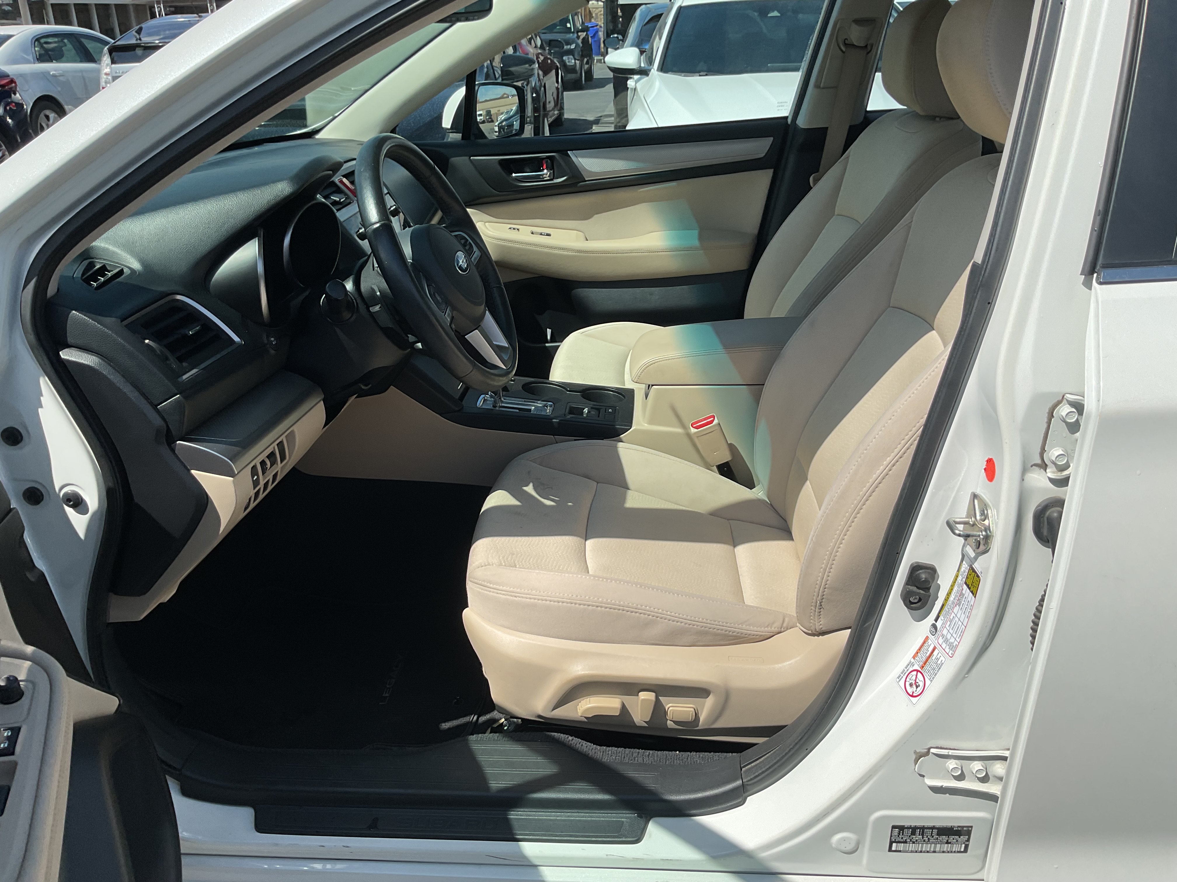 Used 2016 Subaru Legacy 2.5i Premium w/ Popular Package #2 AWD/4WD image 17