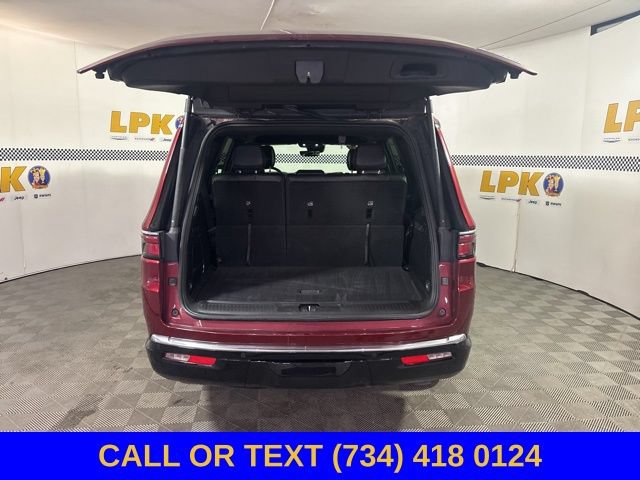 Used 2024 Jeep Wagoneer Series II AWD/4WD image 7