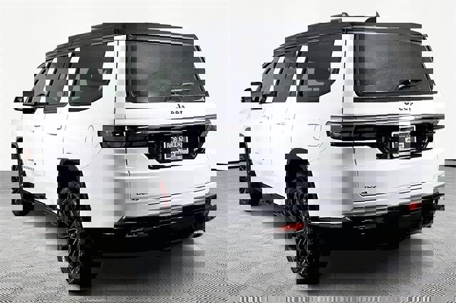 New 2026 Jeep Grand Wagoneer Summit image 4