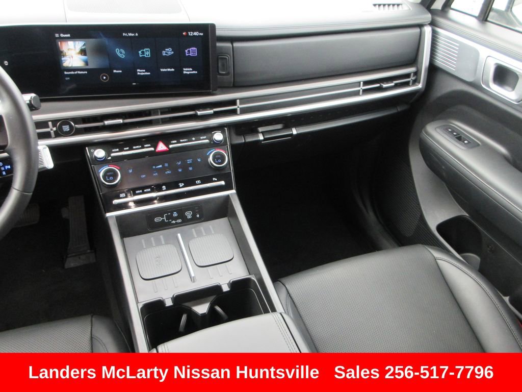Used 2025 Hyundai Santa Fe SEL image 17