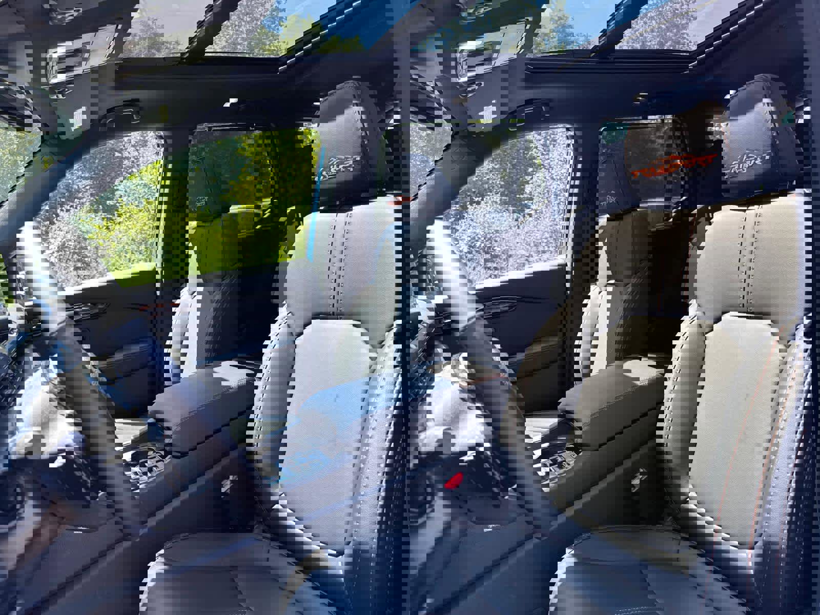 New 2025 Honda Pilot TrailSport image 14