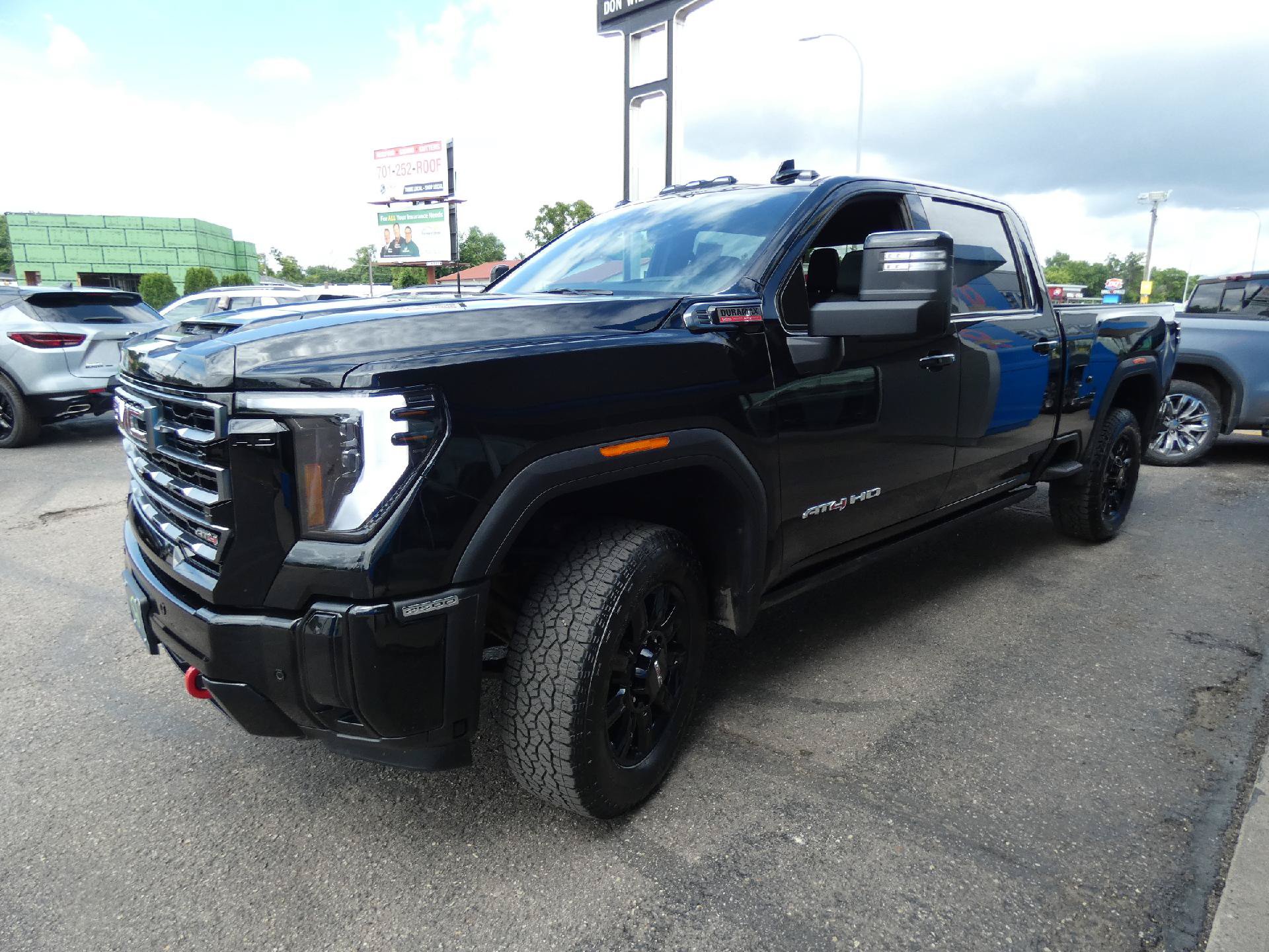 Certified 2025 GMC Sierra 2500 AT4 w/ AT4 Premium Plus Package AWD/4WD image 6