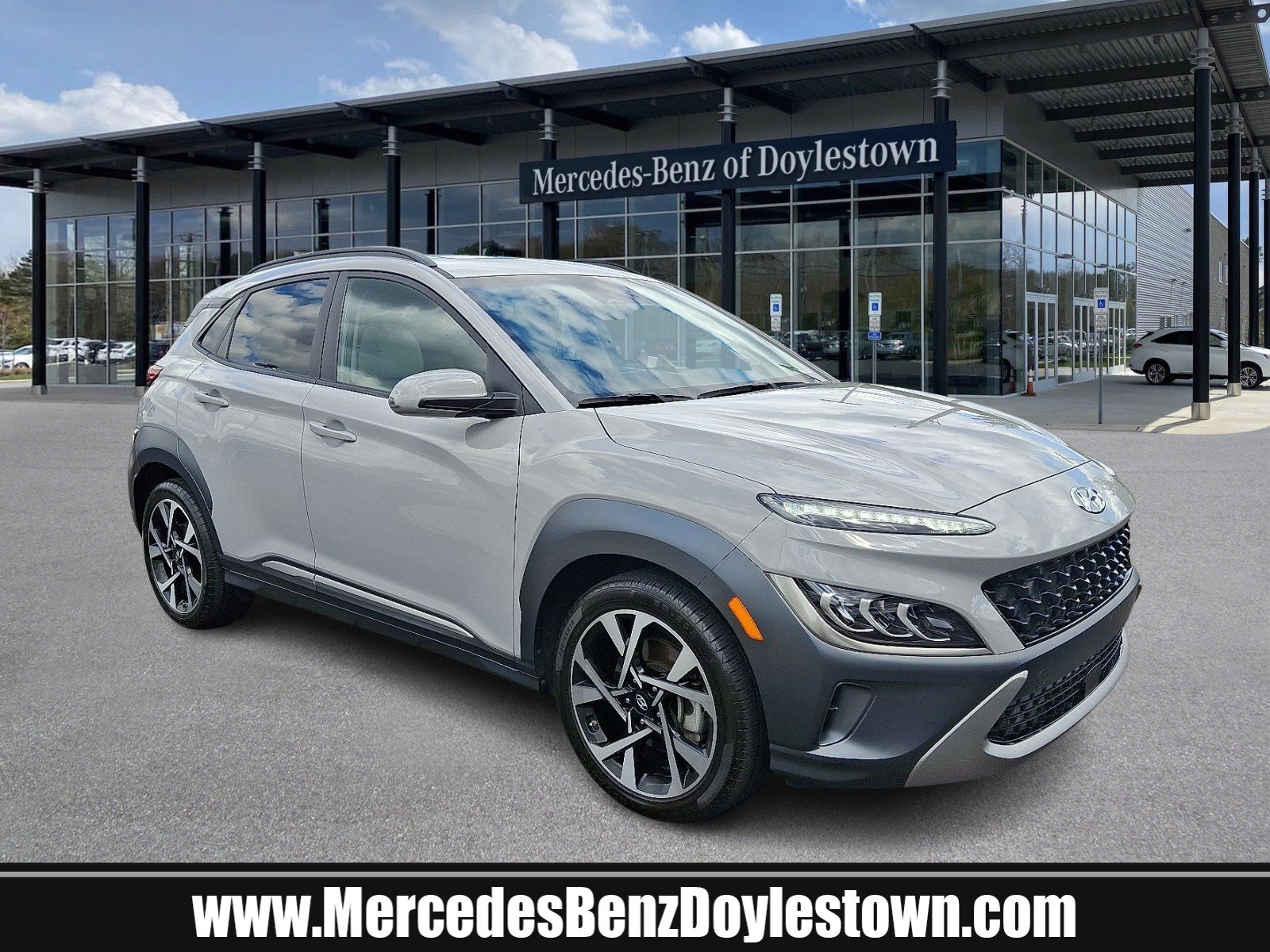 Used 2022 Hyundai Kona Limited w/ Cargo Package