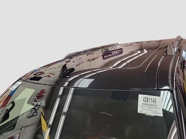 Used 2024 Lincoln Navigator Reserve image 21