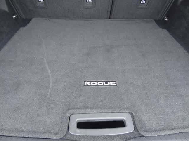Used 2023 Nissan Rogue SV FWD image 9