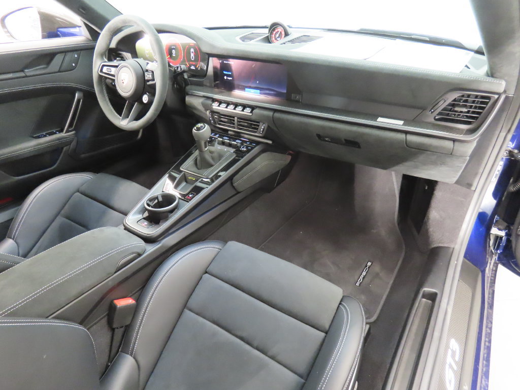 Certified 2026 Porsche 911 GT3 RWD image 44