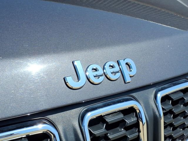 Used 2024 Jeep Compass Latitude AWD/4WD image 24