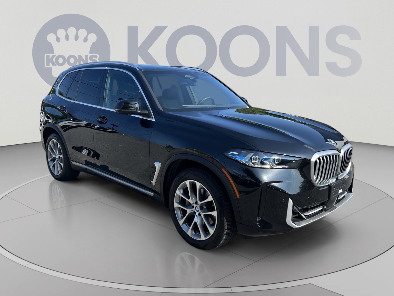 Used 2025 BMW X5 xDrive40i w/ Premium Package AWD/4WD image 10