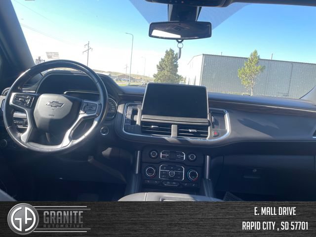 Used 2021 Chevrolet Tahoe Z71 w/ Z71 Off-Road Package AWD/4WD image 21