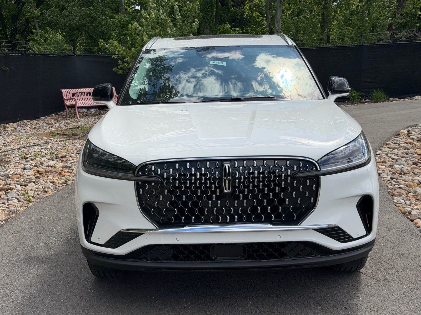 New 2026 Lincoln Aviator AWD image 8