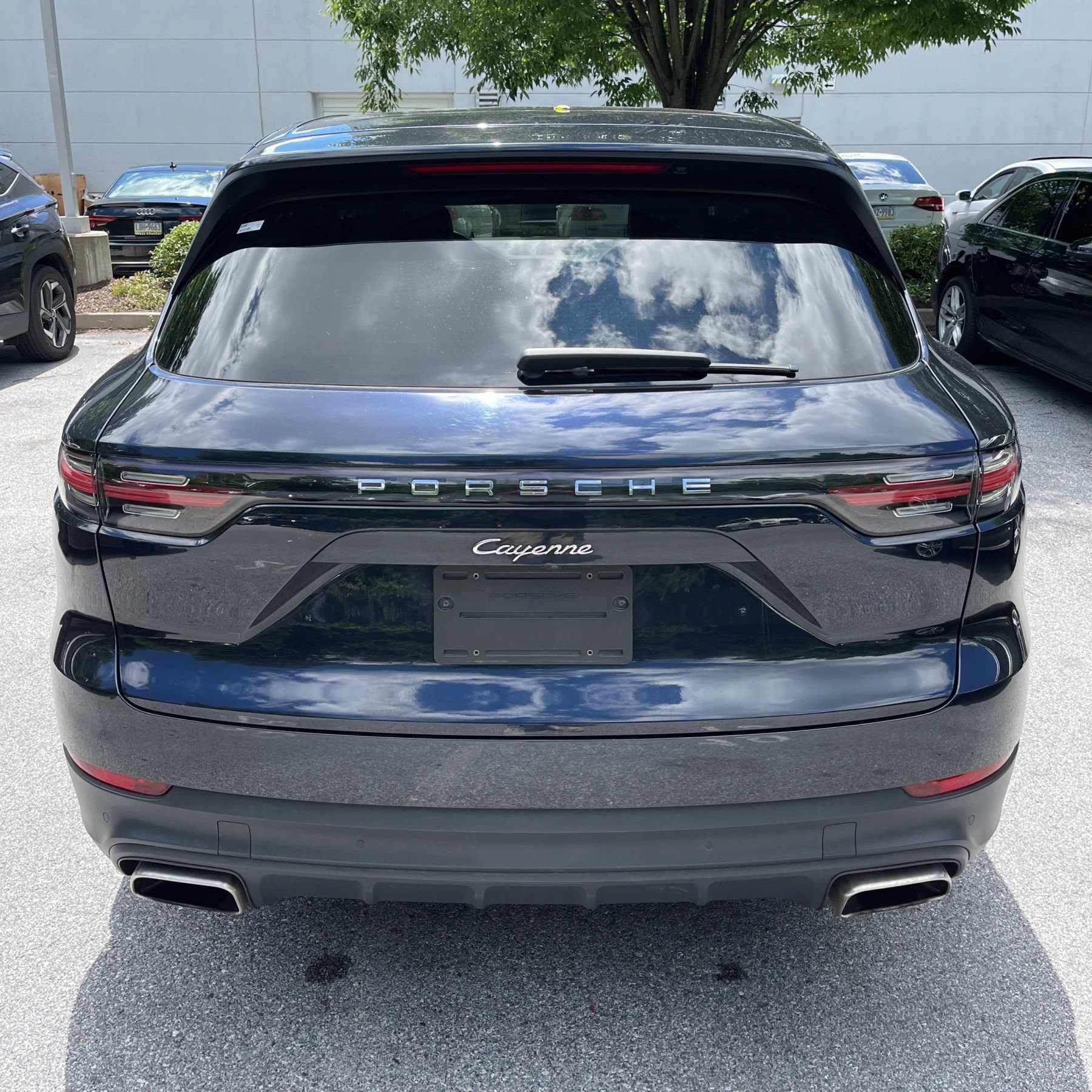 Used 2020 Porsche Cayenne AWD/4WD image 5