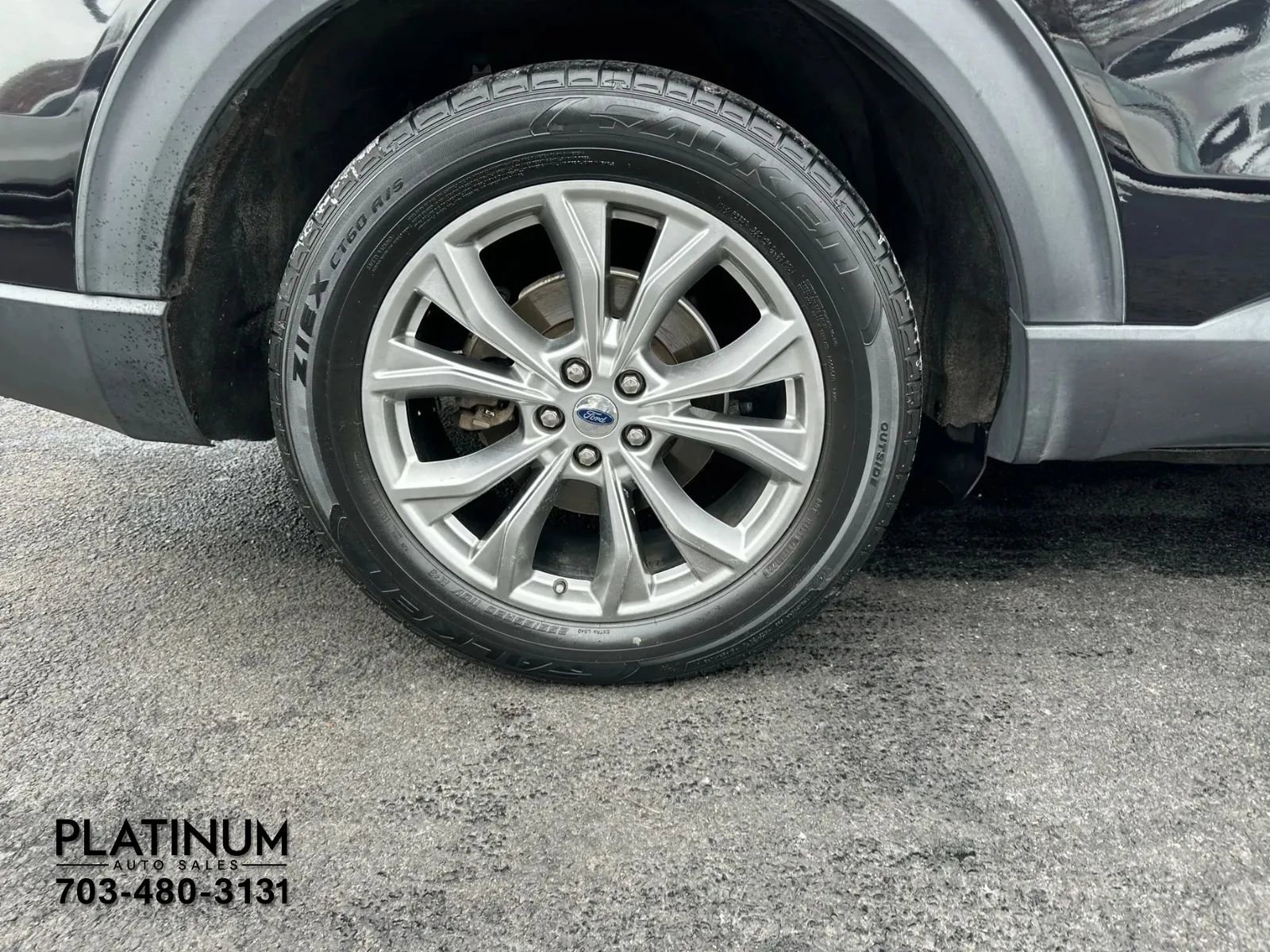 Used 2020 Ford Explorer XLT w/ Equipment Group 202A image 20