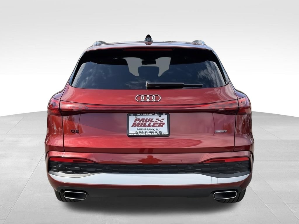 Used 2025 Audi Q5 Premium Plus w/ Premium Plus AWD/4WD image 8