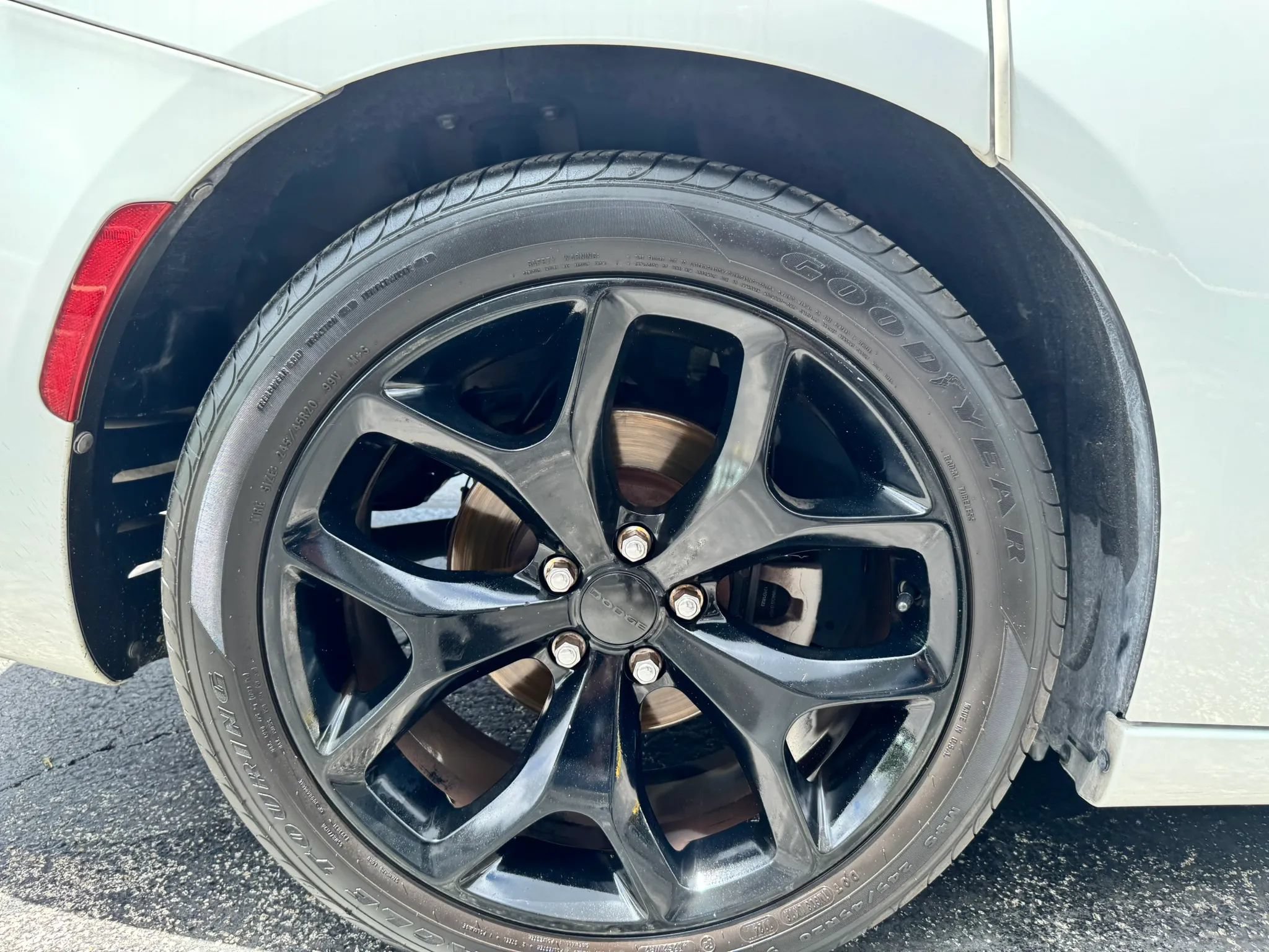 Used 2015 Dodge Charger R/T w/ Plus Group RWD image 16
