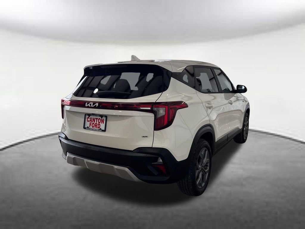 Used 2026 Kia Seltos LX image 5