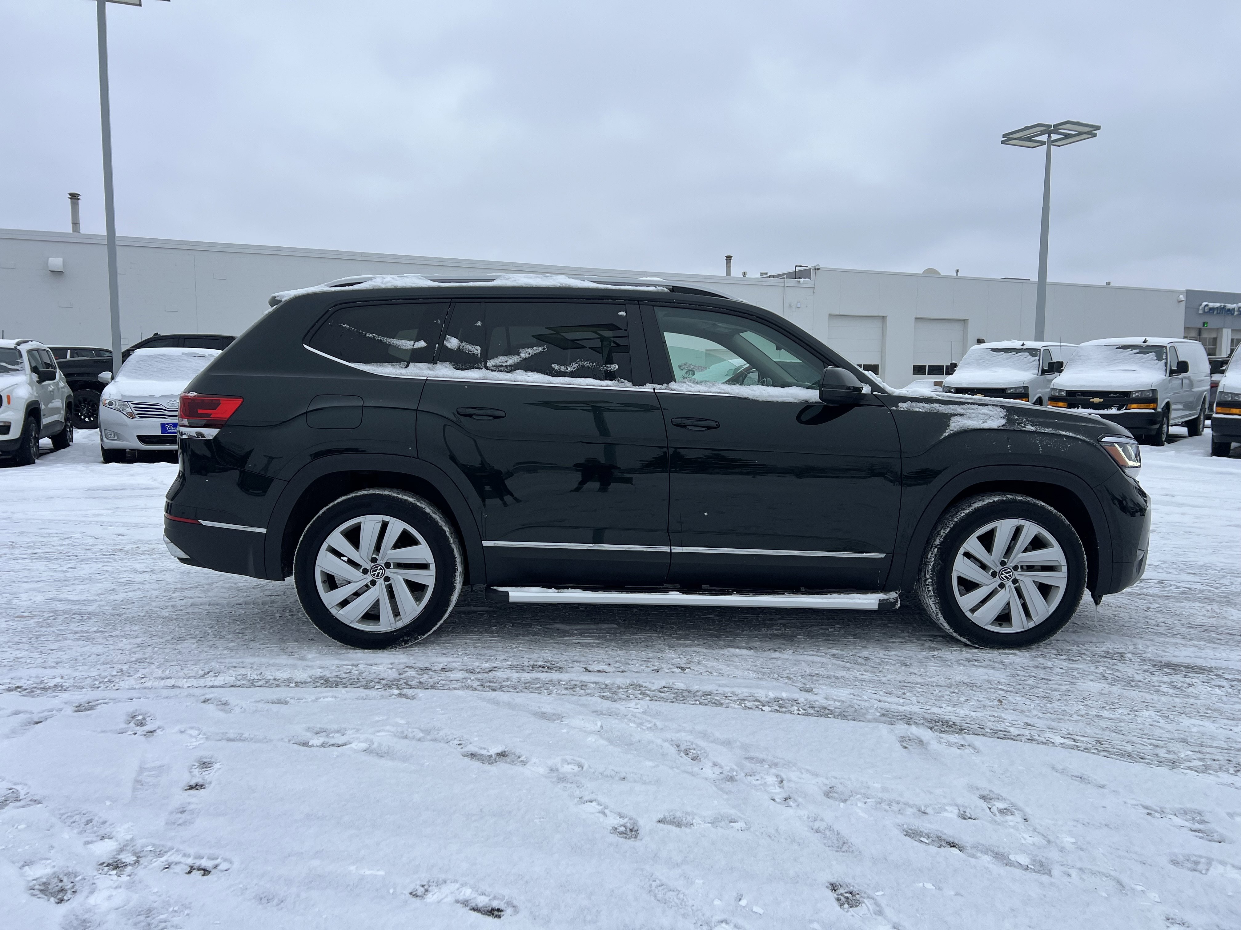 Used 2021 Volkswagen Atlas SEL image 8
