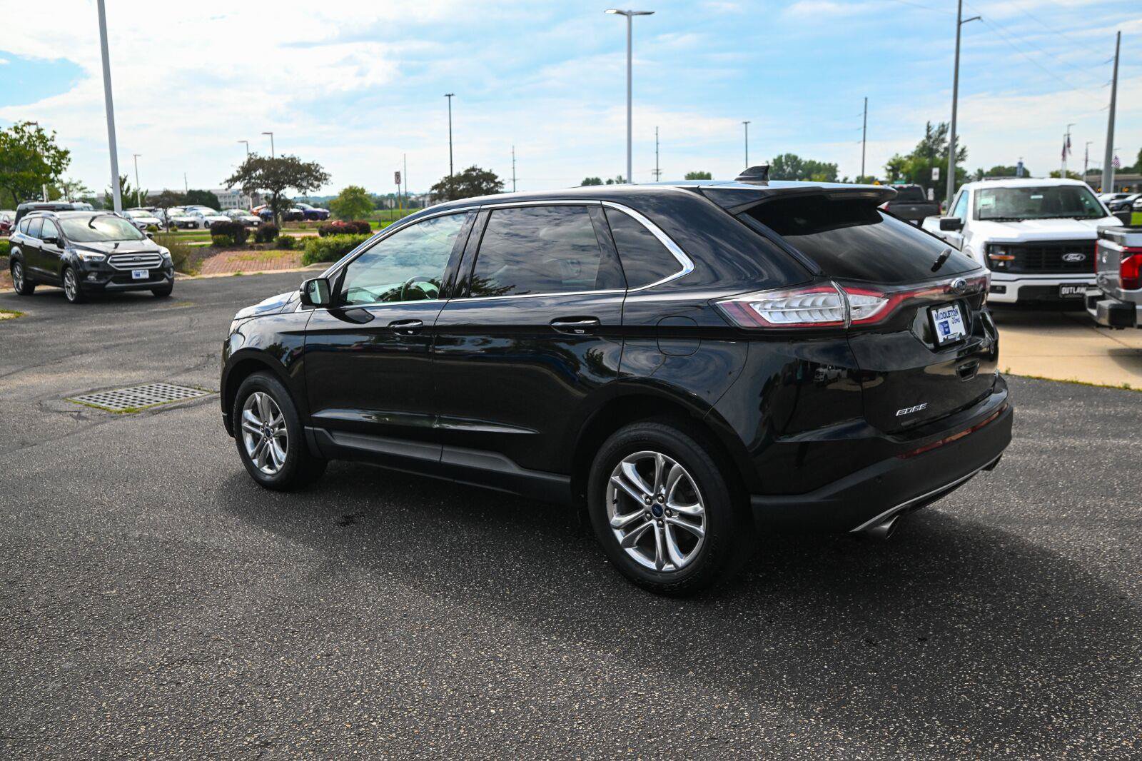 Used 2017 Ford Edge SEL w/ Canadian Touring Package AWD/4WD image 7
