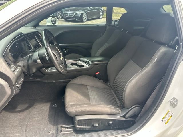 Used 2019 Dodge Challenger R/T RWD image 9