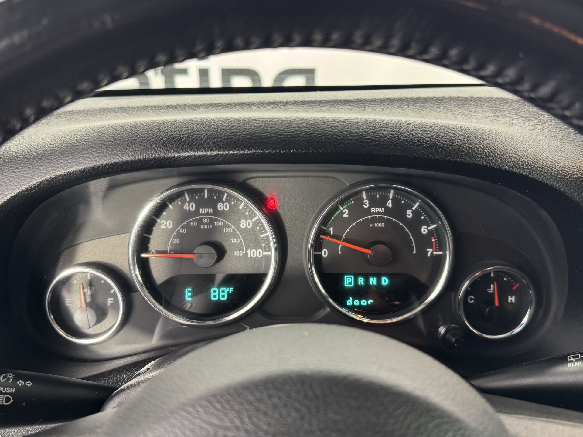 Used 2018 Jeep Wrangler Unlimited Sahara AWD/4WD image 24