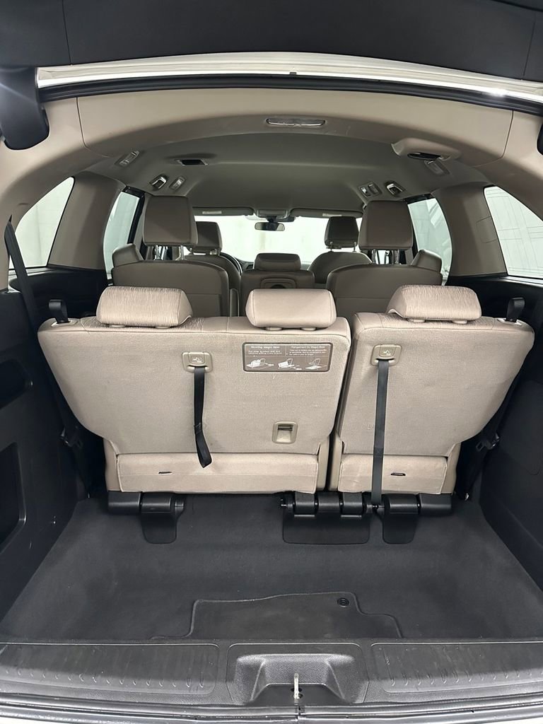 Used 2018 Honda Odyssey EX image 29