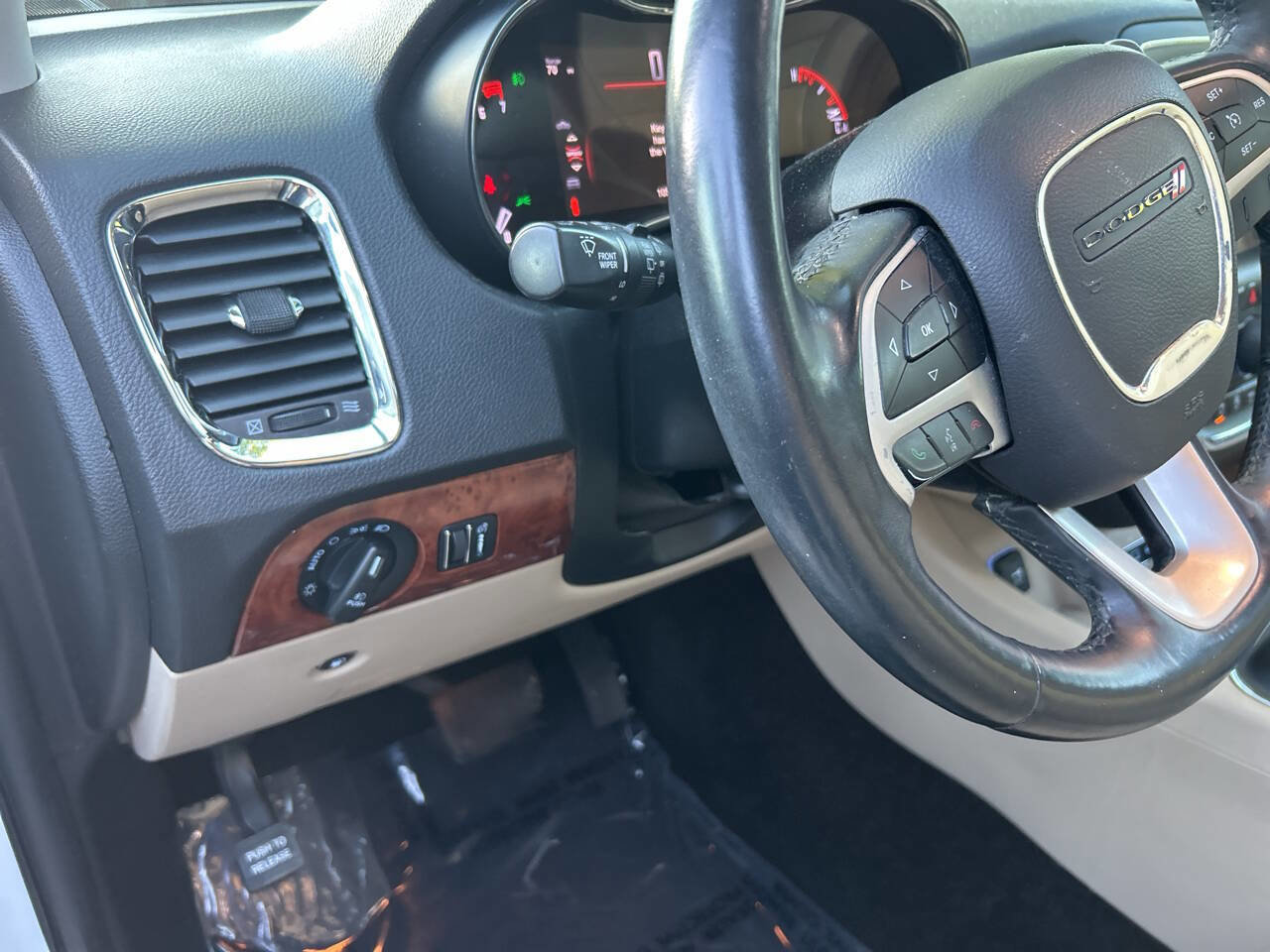 Used 2016 Dodge Durango Limited w/ Nav & Power Liftgate Group RWD image 12