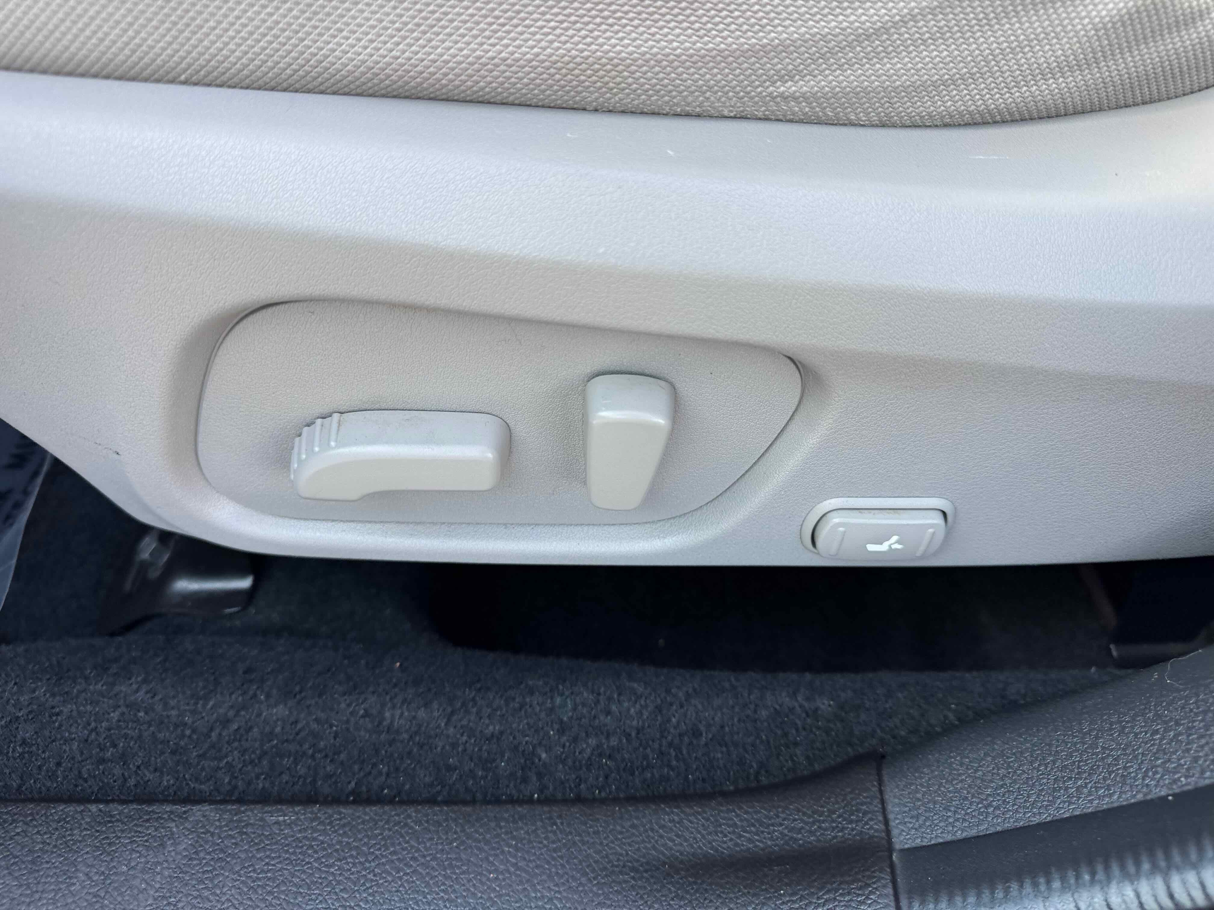 Used 2016 Subaru Forester 2.5i Premium image 16