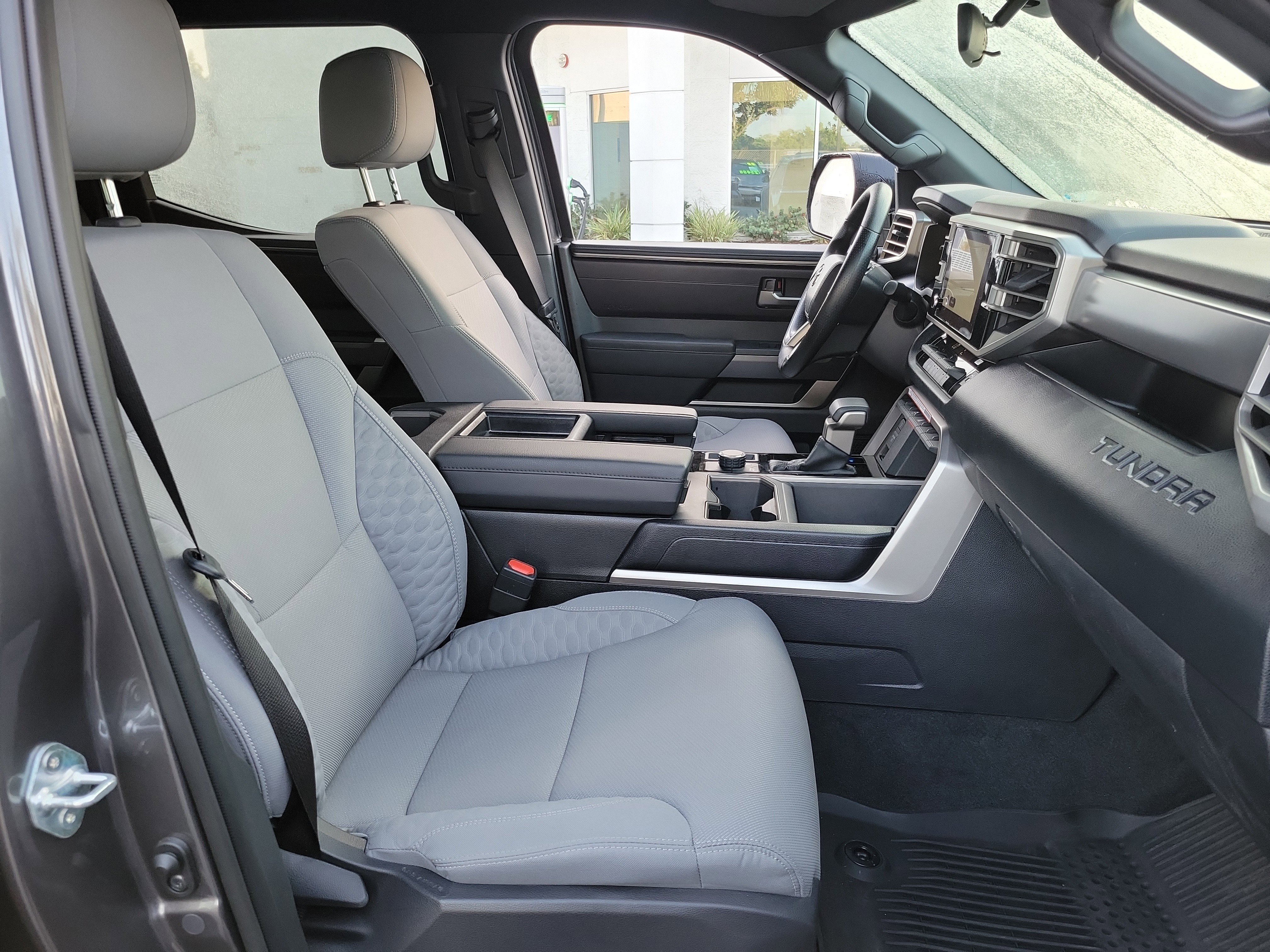 Used 2025 Toyota Tundra SR5 w/ SR5 Convenience Package image 19