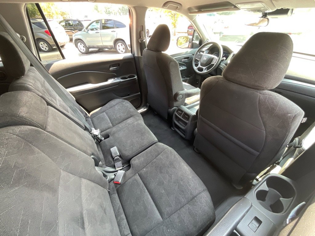 Used 2019 Honda Pilot LX image 28