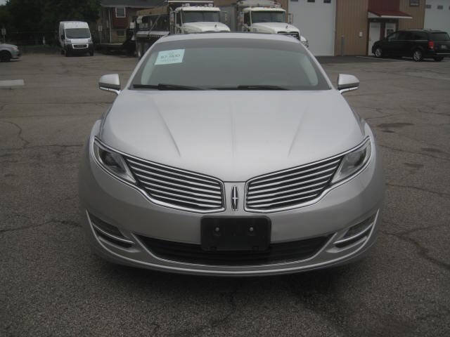 Used 2015 Lincoln MKZ AWD w/ Equipment Group 102A Reserve image 2