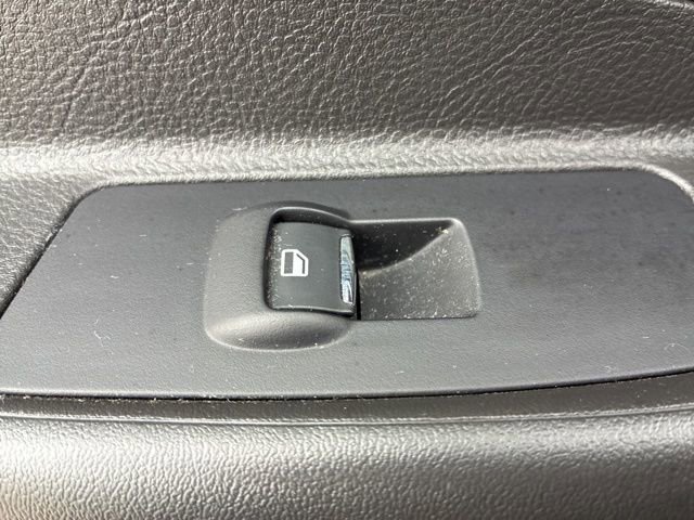 Used 2017 Ford Taurus Police Interceptor AWD image 16