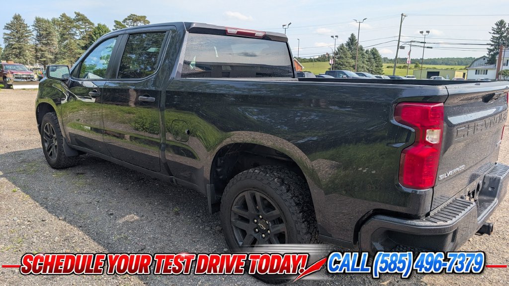 Used 2023 Chevrolet Silverado 1500 Custom AWD/4WD image 4