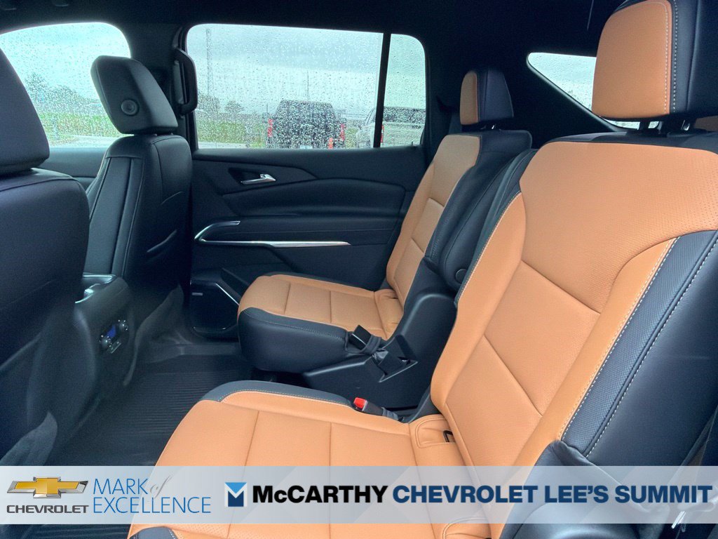 New 2027 Chevrolet Traverse Z71 w/ Enhanced Driving Package AWD/4WD image 16