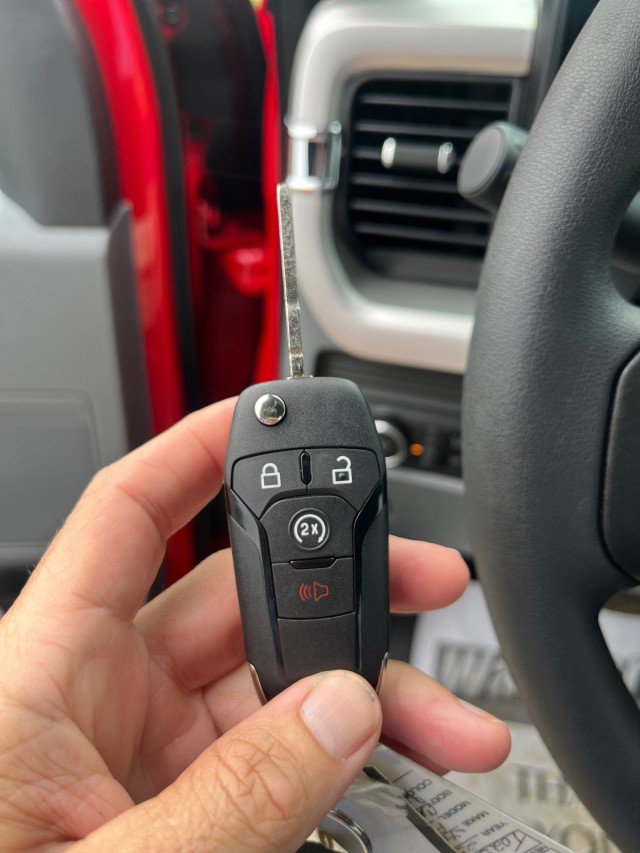 New 2025 Ford F550 4x4 Regular Cab Super Duty image 24