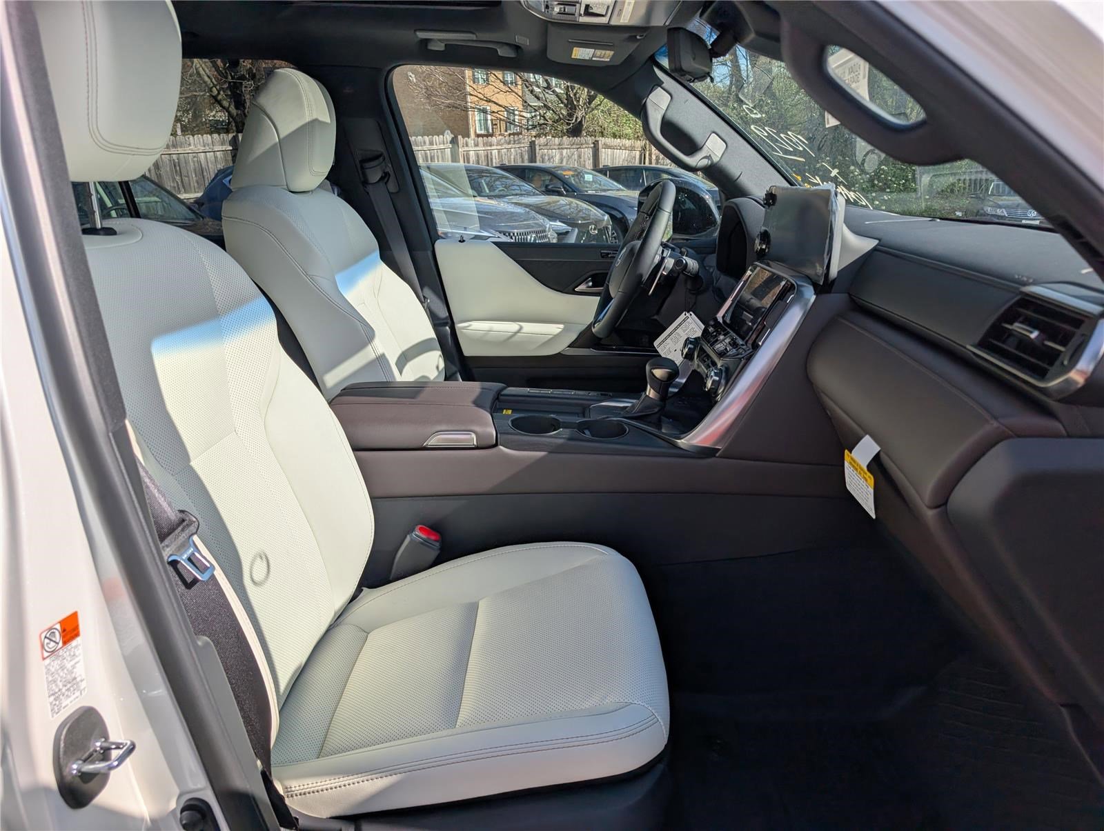 New 2026 Lexus LX 600 4WD w/ Luxury Package image 7