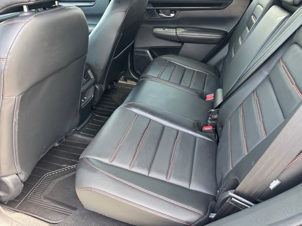 Used 2025 Honda CR-V Sport-L image 11